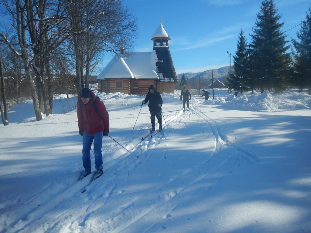 Latarnia Wagabundy Bieszczady Hotel Wola Michowa Exterior photo